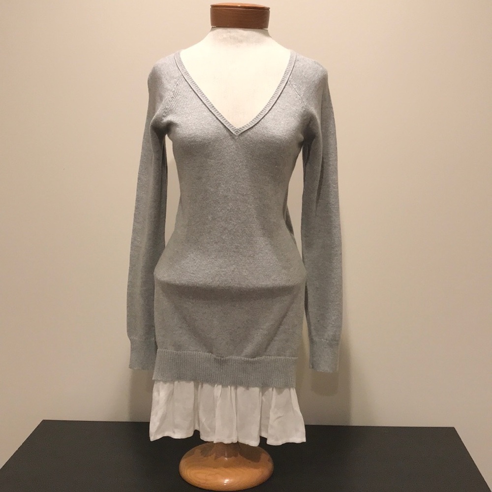 Sweater dress with ruffle hem